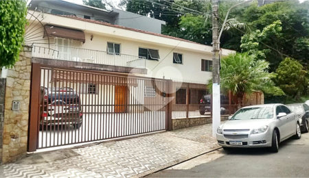 Sobrado à venda com 8 quartos, sendo 5 suítes, em Jardim França, São Paulo, SP