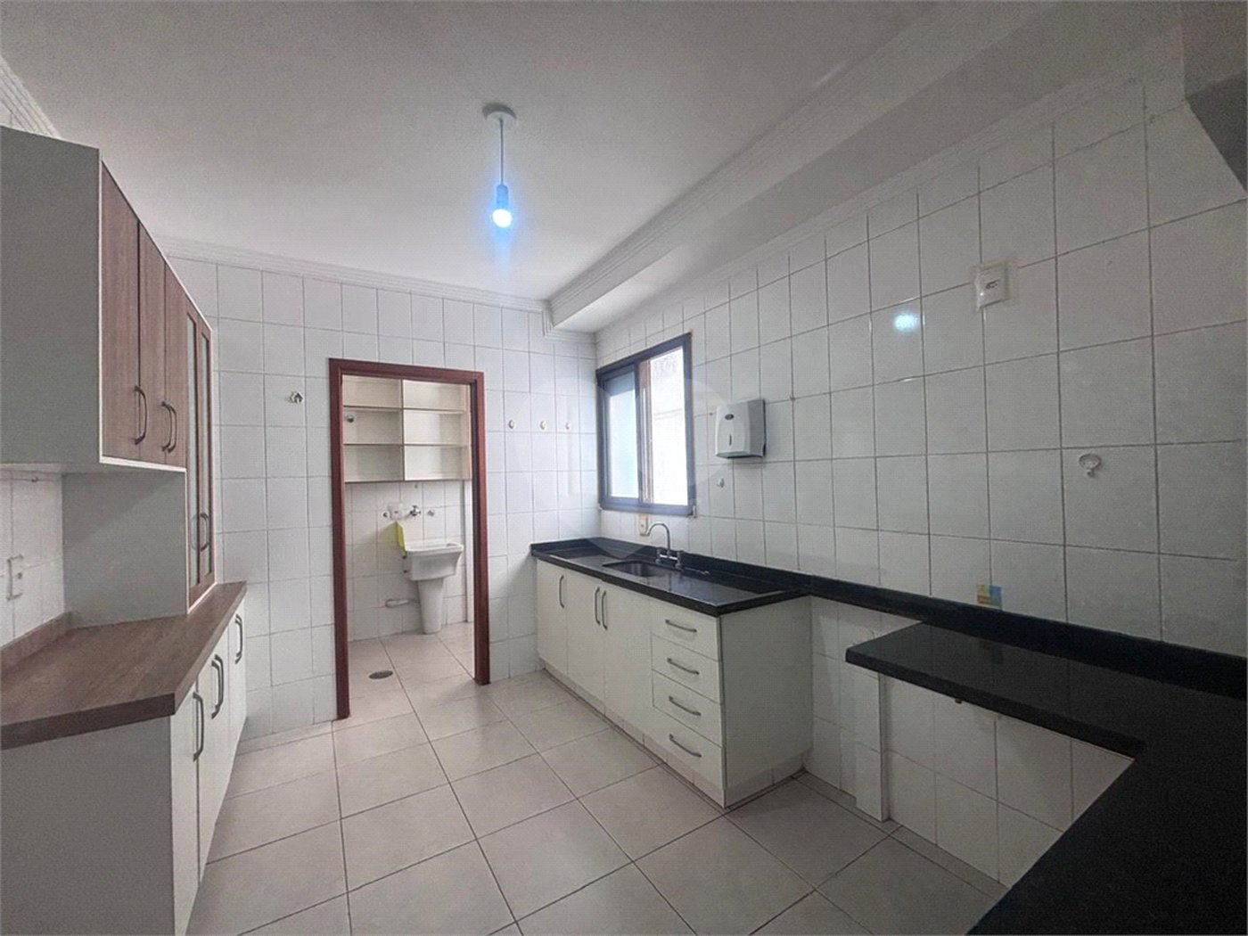 Apartamento à venda com 3 quartos, sendo 1 suíte,  em Vila Independência, Sorocaba, SP