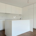 Apartamento T2 à venda em Águas Santas, Maia, Portugal – Varanda e garagem