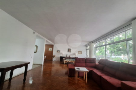 Apartamento à venda com 4 quartos, sendo 1 suíte, em Tijuca, Rio de Janeiro, RJ