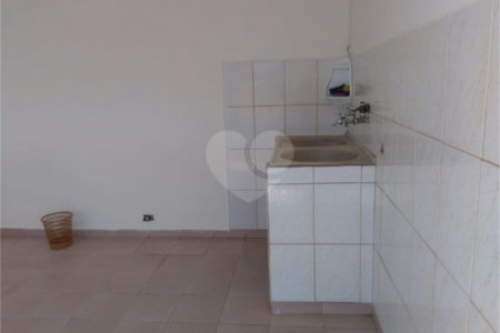 Casa à venda com 4 quartos em Vila Nossa Senhora de Fátima, Guarulhos, SP