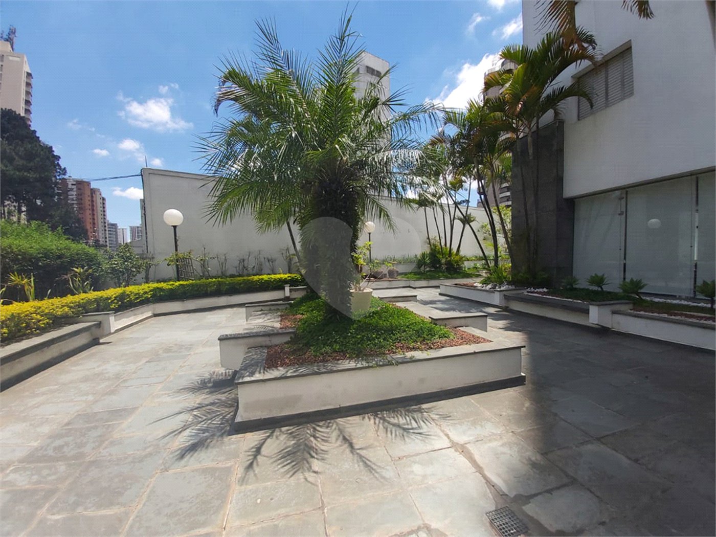 Apartamento à venda com 3 quartos, sendo 2 suítes, em Vila Andrade, São Paulo, SP