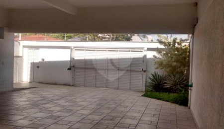 Sobrado à venda com 4 suítes em Tremembé, São Paulo, SP