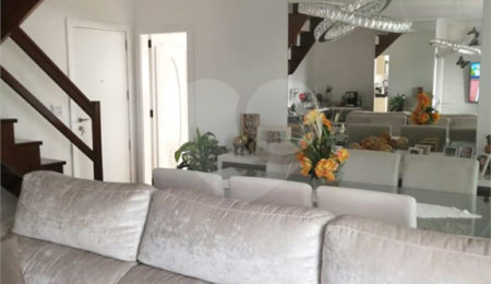 Cobertura à venda com 4 quartos, sendo 2 suítes,  em Santana, São Paulo, SP