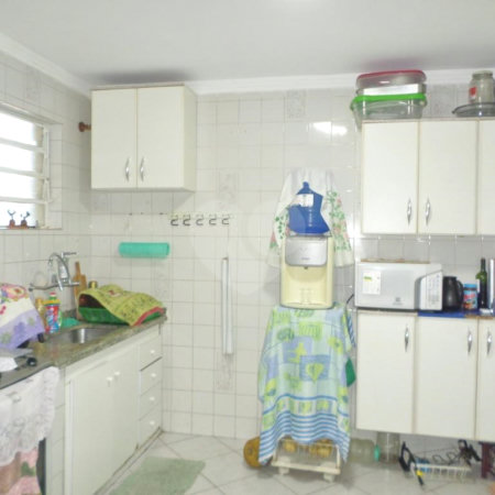 Casa à venda com 6 quartos, sendo 2 suítes,  em Vila Universitária, São Paulo, SP