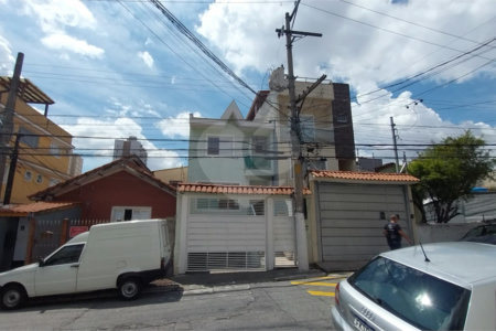 Sobrado à venda com 2 suítes em Vila Mazzei, São Paulo, SP