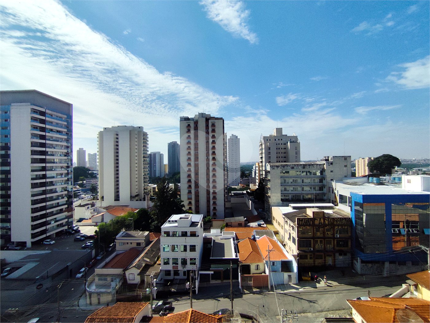 Apartamento para alugar com 2 quartos, sendo 1 suíte, em Vila Moreira, Guarulhos, SP