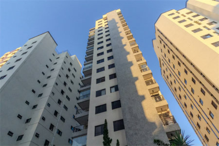 Apartamento à venda com 4 quartos, sendo 2 suítes,  em Vila Hamburguesa, São Paulo, SP