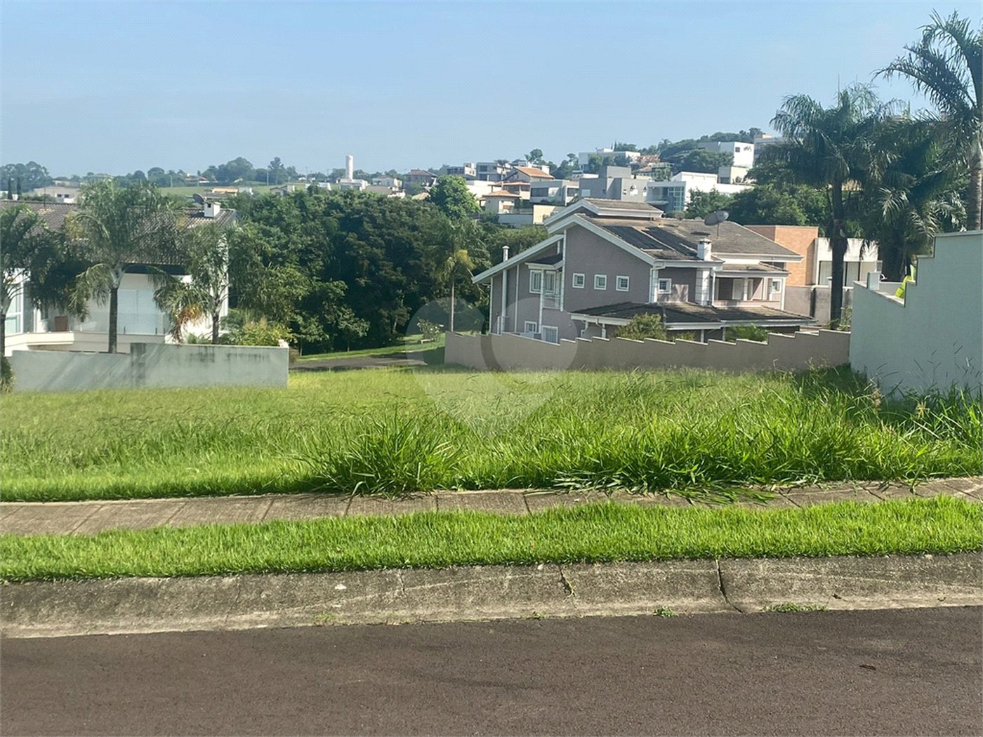 Terreno à venda no condomínio Jardim Vila Paradiso, Indaiatuba - SP