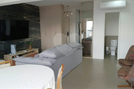 Apartamento à venda com 2 suítes em Brooklin, São Paulo, SP