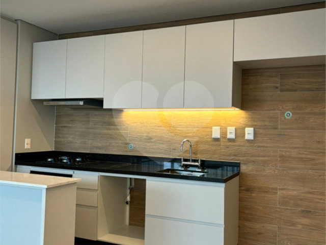 Apartamento à venda com 2 quartos, sendo 1 suíte,  em Brooklin, São Paulo, SP