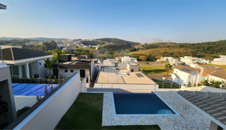Casa à venda com 4 suítes no condomínio Santa Isabel I, Louveira - SP