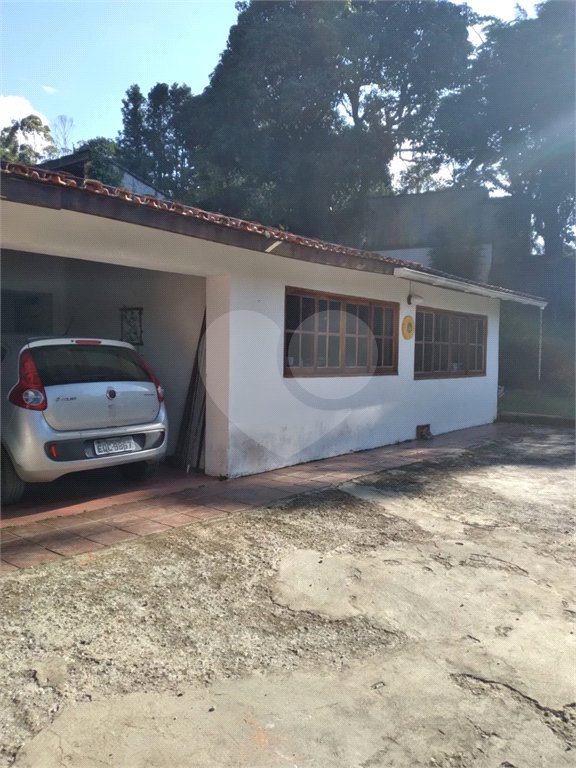 Casa à venda com 3 quartos, sendo 1 suíte, em Serra da Cantareira, Mairiporã, SP