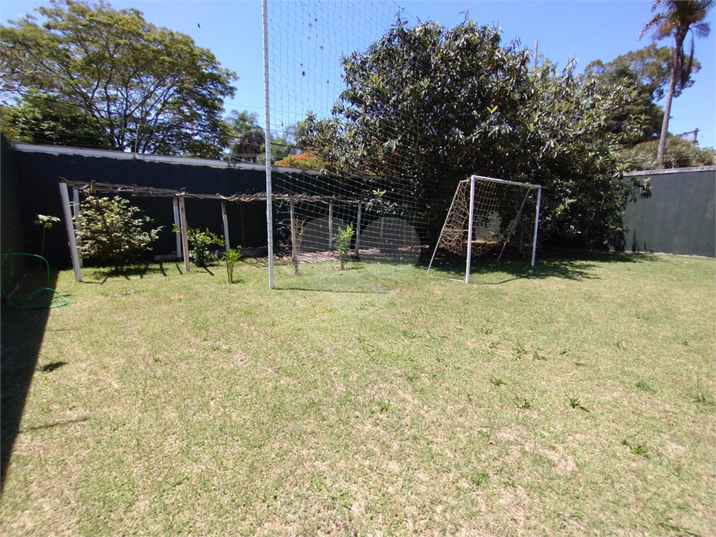 Casa à venda com 5 suítes em Jardim Colombo, Itapetininga, SP