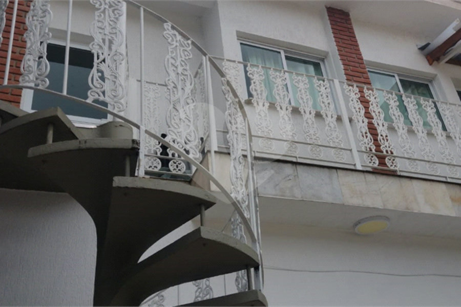 Casa à venda com 3 quartos, sendo 1 suíte, em Jardim Guairaca, São Paulo, SP