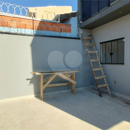 Casa de Vila à venda com 2 quartos em Wanel Ville, Sorocaba, SP