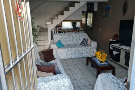 Casa à venda com 3 quartos em Jardim das Esmeraldas, São Paulo, SP