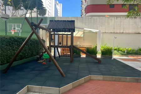 Apartamento à venda com 3 suítes em Real Parque, São Paulo, SP