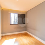 Apartamento à venda com 3 suítes em Granja Julieta, São Paulo, SP
