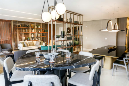 Apartamento à venda com 4 suítes em Real Parque, São Paulo, SP