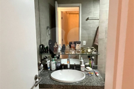 Apartamento à venda com 1 quarto em Itaim Bibi, São Paulo, SP