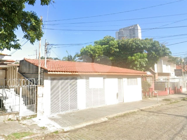 Casa Térrea à venda com 4 quartos, sendo 3 suítes,  em Vila Galvão, Guarulhos, SP