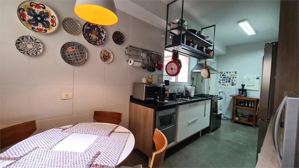 Apartamento à venda com 4 quartos, sendo 3 suítes, em Cidade Monções, São Paulo, SP