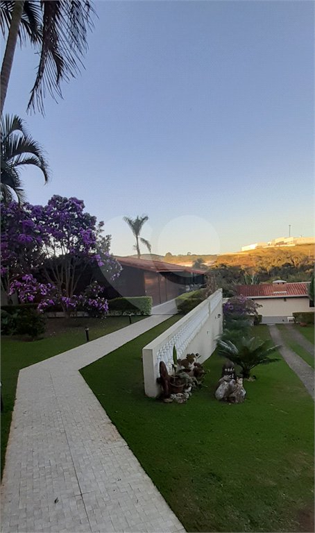 Casa à venda ou para alugar com 5 quartos, sendo 1 suíte, no Centro, Bom Jesus dos Perdões, SP
