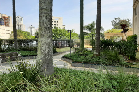 Apartamento à venda ou para alugar com 3 quartos, sendo 1 suíte,  em Vila Suzana, São Paulo, SP