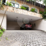 Sobrado à venda ou para alugar com 3 suítes em Jardim Guedala, São Paulo, SP