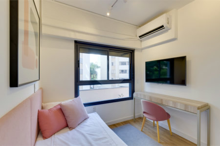 Apartamento à venda com 3 quartos, sendo 1 suíte, em Jardim Marajoara, São Paulo, SP