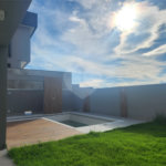 Casa à venda ou para alugar com 4 suítes no condomínio Residencial Jaguary, São José dos Campos - SP