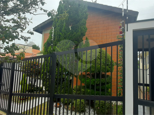 Sobrado à venda com 5 suítes em Tremembé, São Paulo, SP