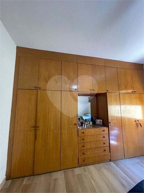 Casa Térrea à venda com 5 quartos, sendo 2 suítes, em Campo Grande, Rio de Janeiro, RJ