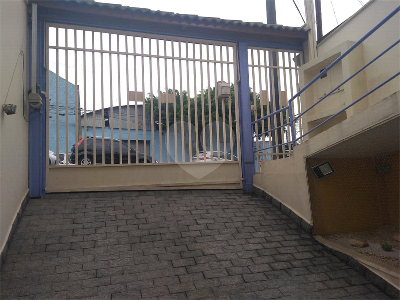 Sobrado à venda com 3 quartos, sendo 1 suíte, em Vila Mazzei, São Paulo, SP