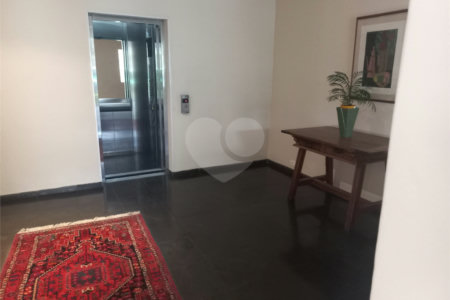 Apartamento à venda com 3 quartos, sendo 1 suíte, em Jardim Paulista, São Paulo, SP