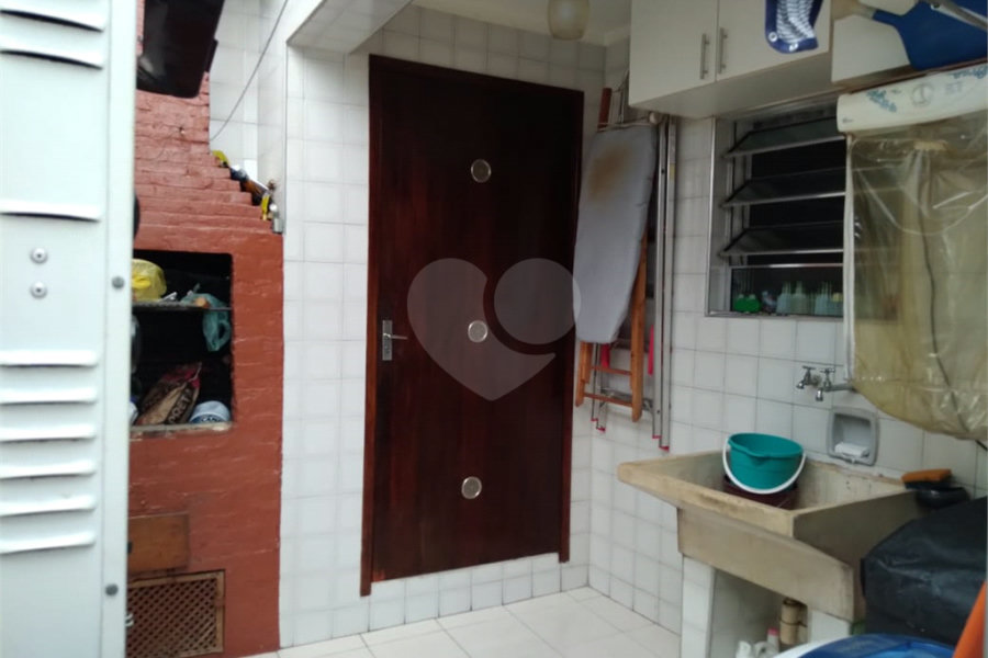 Sobrado à venda com 4 quartos em Parque Edu Chaves, São Paulo, SP