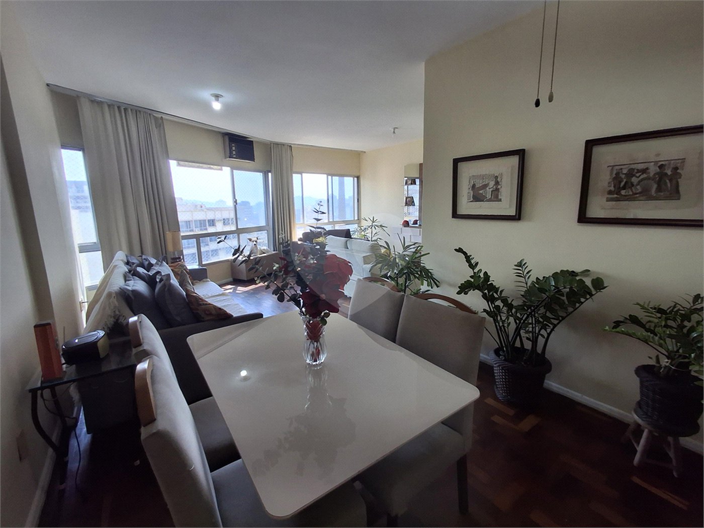 Apartamento à venda com 4 quartos, sendo 1 suíte, em Tijuca, Rio de Janeiro, RJ