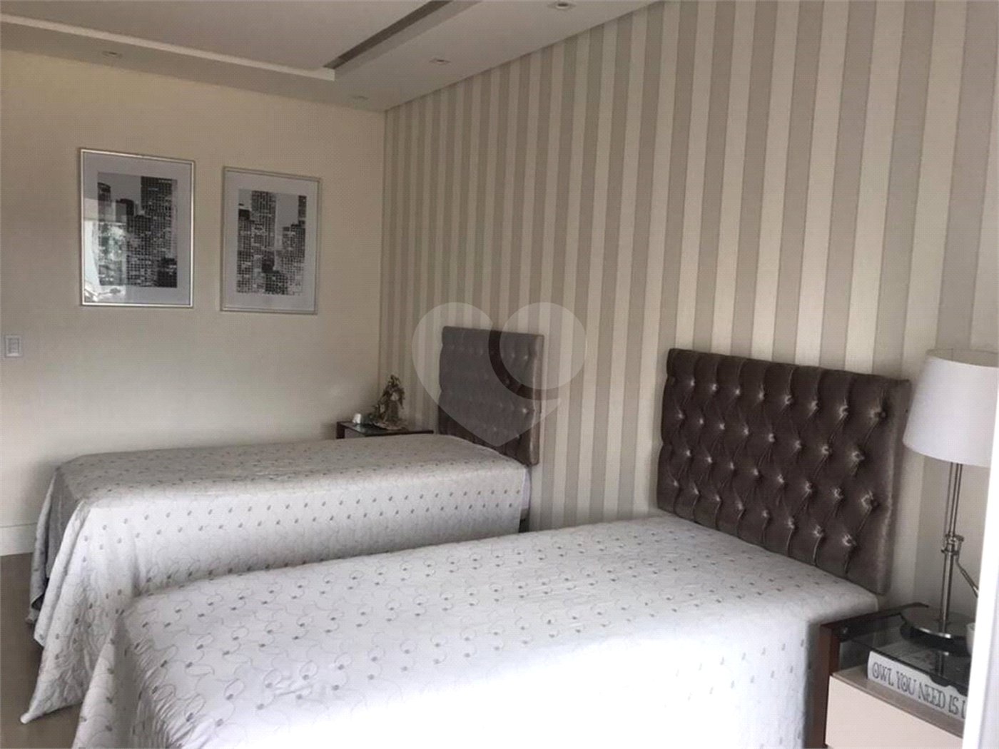 Sobrado à venda com 3 quartos, sendo 1 suíte,  em Vila Varela, Poá, SP