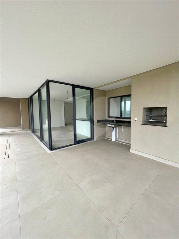 Apartamento à venda com 3 suítes em Jardim Vila Mariana, São Paulo, SP