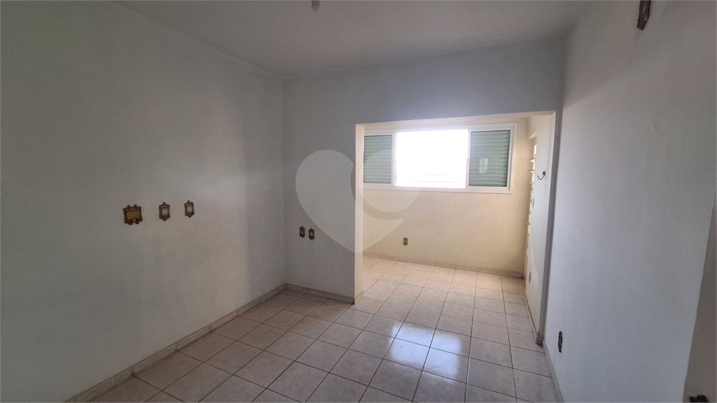 Casa à venda com 5 quartos, sendo 2 suítes,  em Vila Barão, Sorocaba, SP