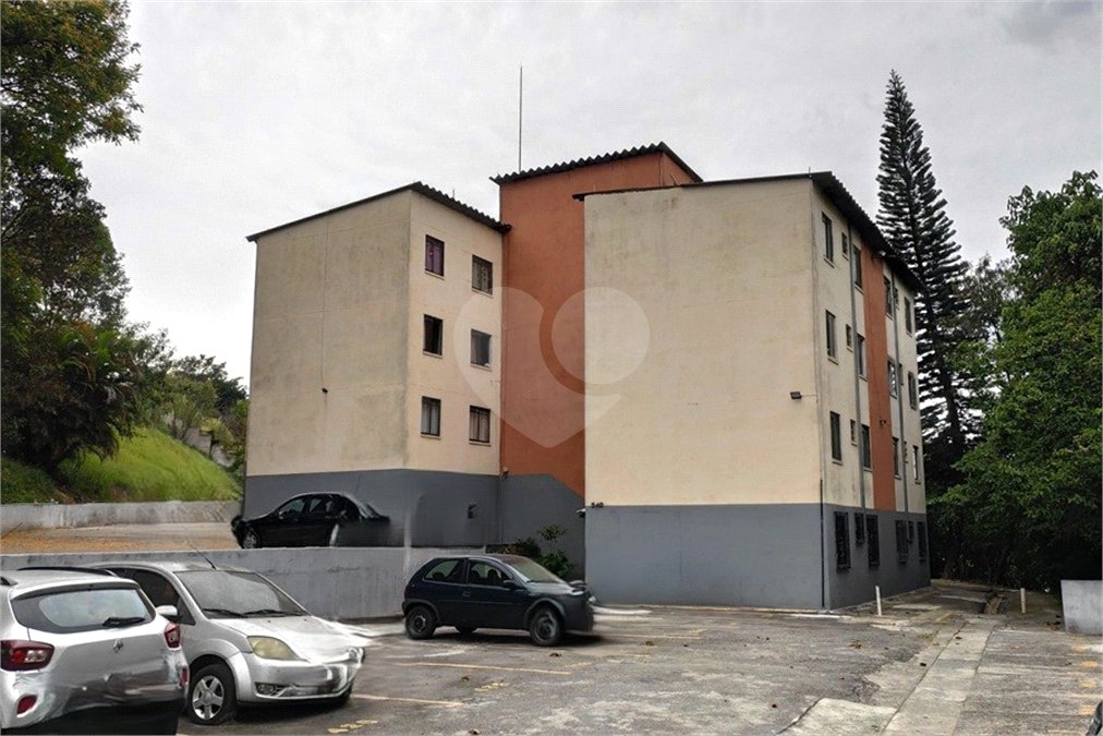 Apartamento à venda com 2 quartos em Horto, São Paulo, SP