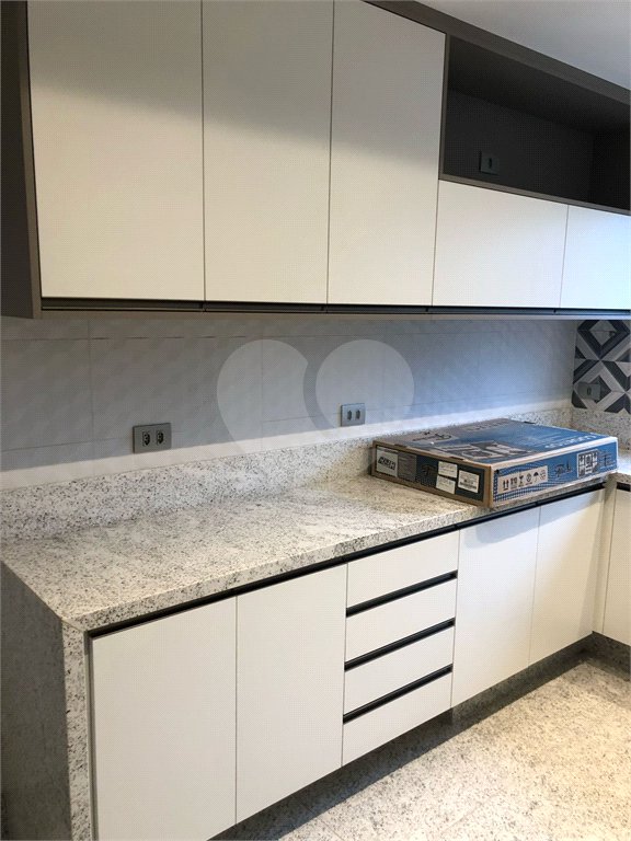 Apartamento à venda com 4 suítes em Vila Suzana, São Paulo, SP