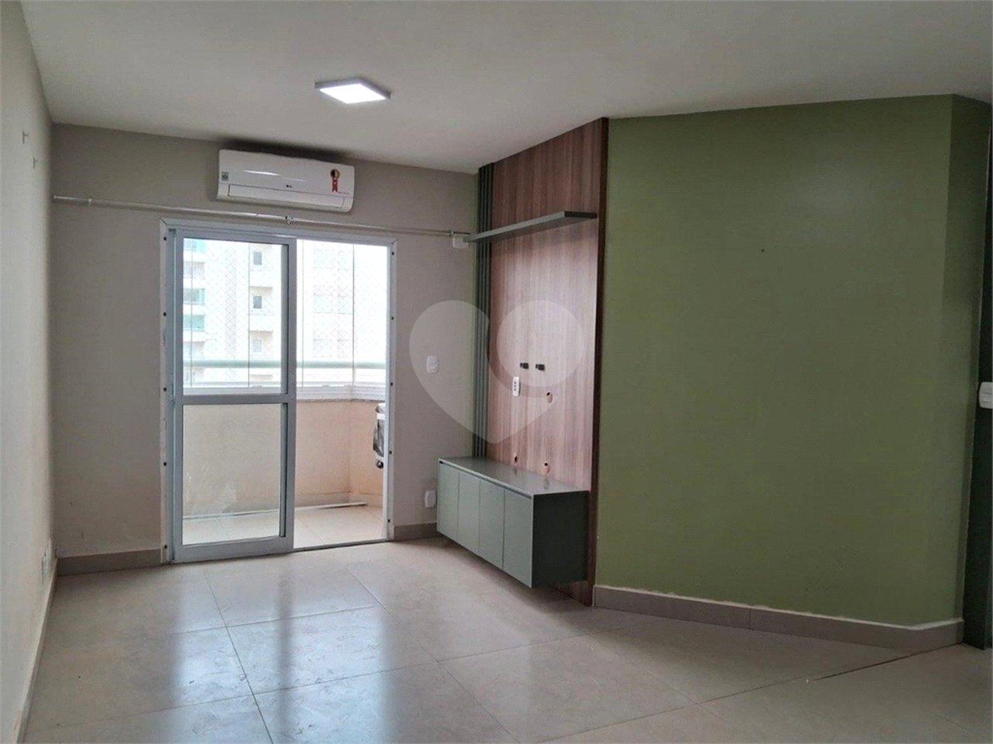 Apartamento à venda com 3 quartos, sendo 1 suíte, em Jardim Vera Cruz, Sorocaba, SP