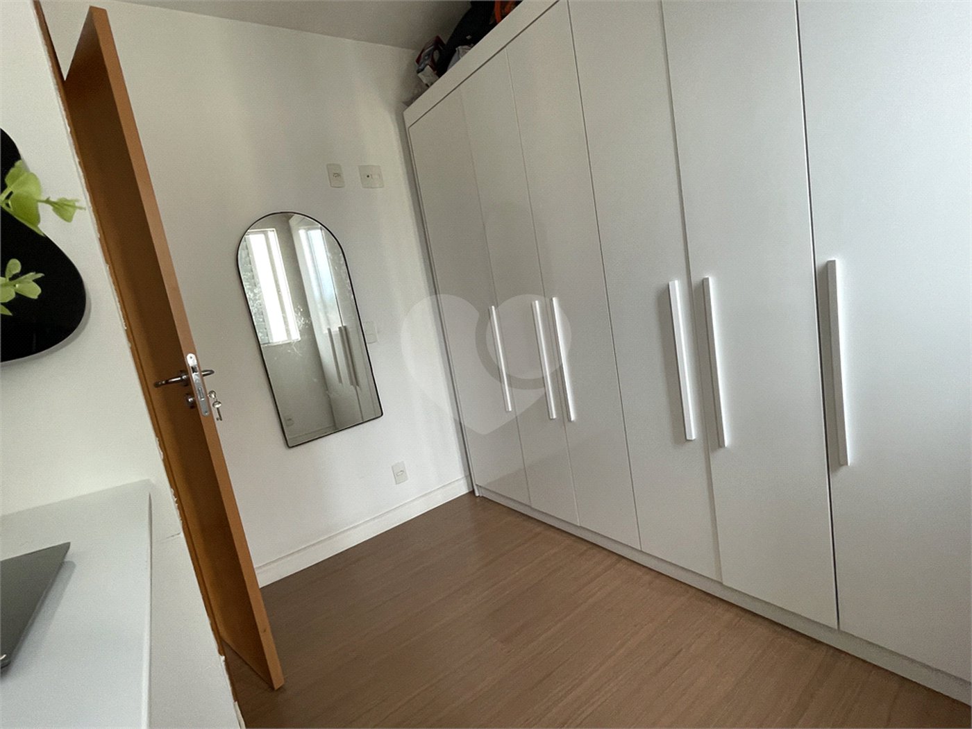 Apartamento à venda com 3 quartos, sendo 1 suíte,  em Mogi Moderno, Mogi das Cruzes, SP