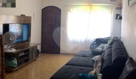 Sobrado à venda com 2 quartos em Tremembé, São Paulo, SP