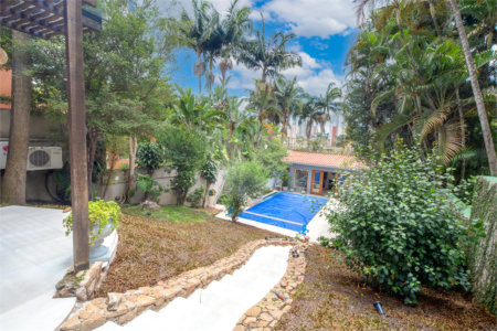 Casa à venda com 3 suítes em Brooklin, São Paulo, SP