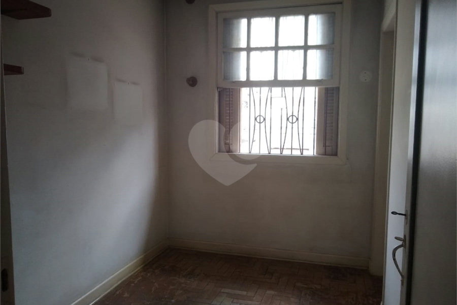 Sobrado à venda com 3 quartos em Chácara Santo Antônio, São Paulo, SP