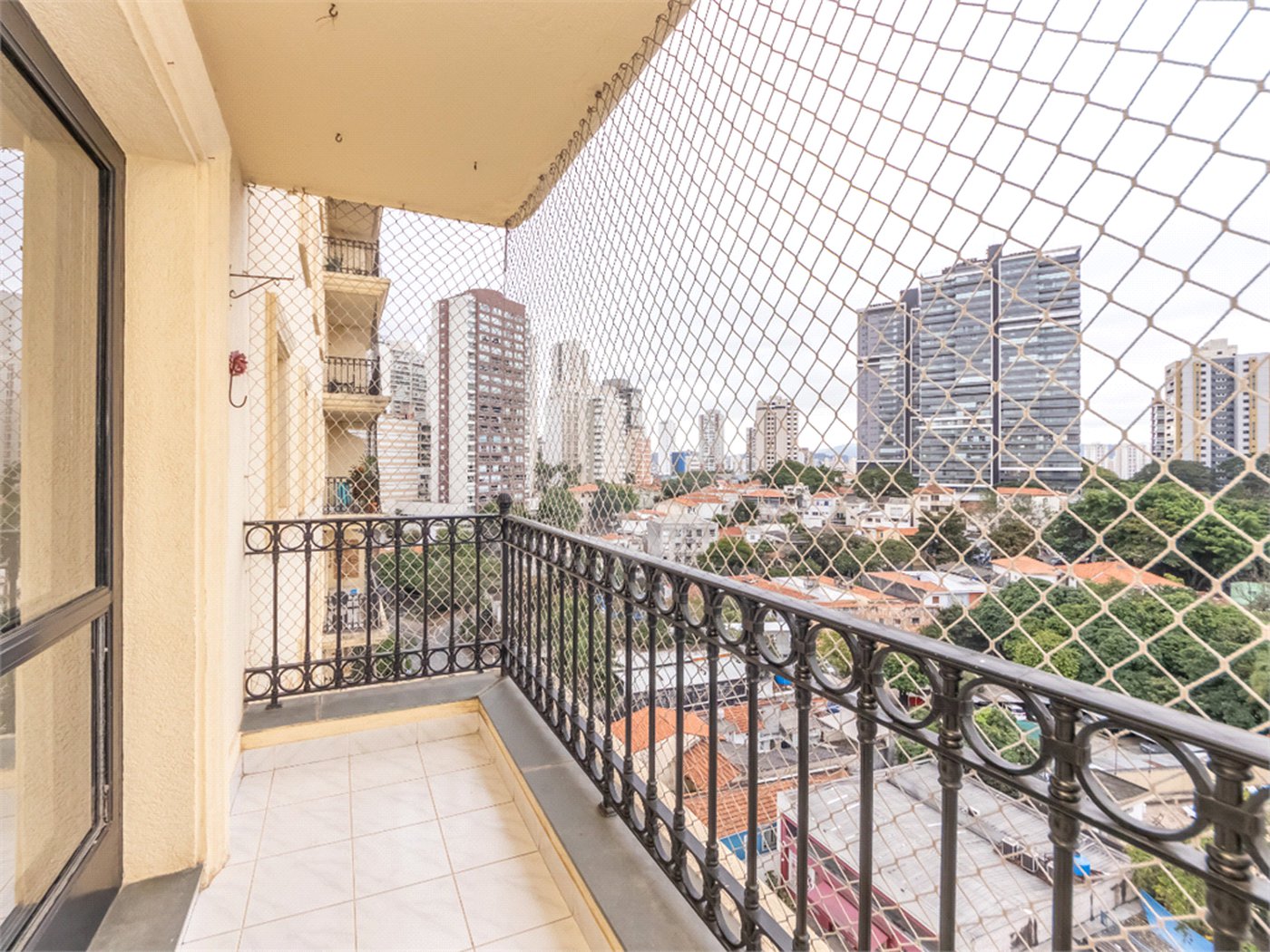 Apartamento à venda com 3 quartos, sendo 1 suíte, em Perdizes, São Paulo, SP