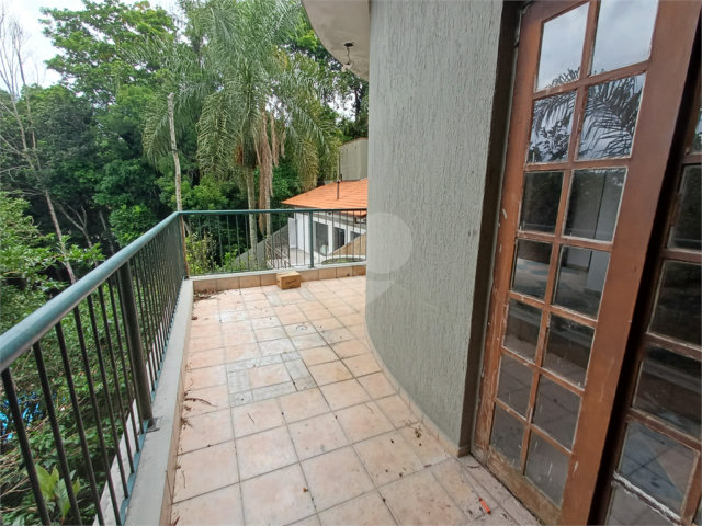 Casa para alugar com 3 quartos no condomínio Champs Elysees Village, Mairiporã - SP